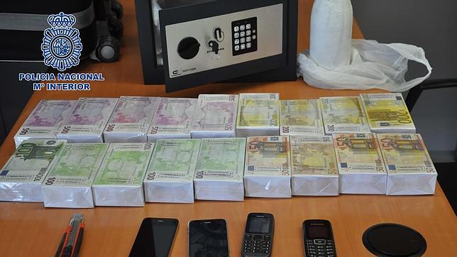 Cuatro detenidos por tratar de estafar con el método de los «billetes tintados»