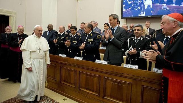 El Papa consuela a cuatro víctimas de la prostitución en esclavitud