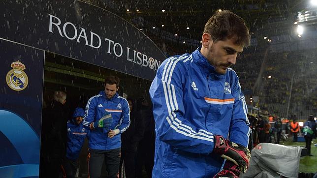 Casillas vuelve a lucir en la Champions