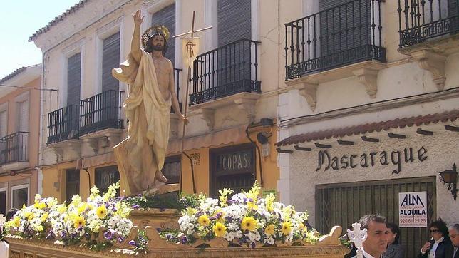 Procesión del Santísimo Cristo Resucitado (Manzanares, que cierra los desfiles de la Semana Santa