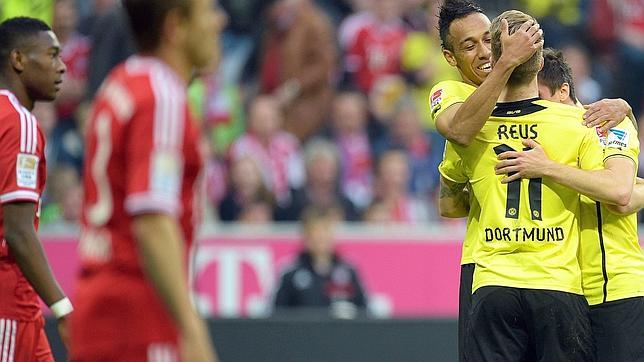 El Borussia Dortmund le mete un baño al Bayern Múnich en el Allianz Arena (0-3)
