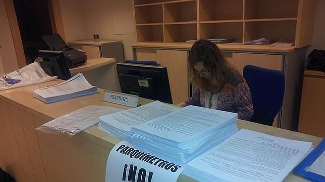 Más de mil alegaciones contra los parquímetros en la periferia