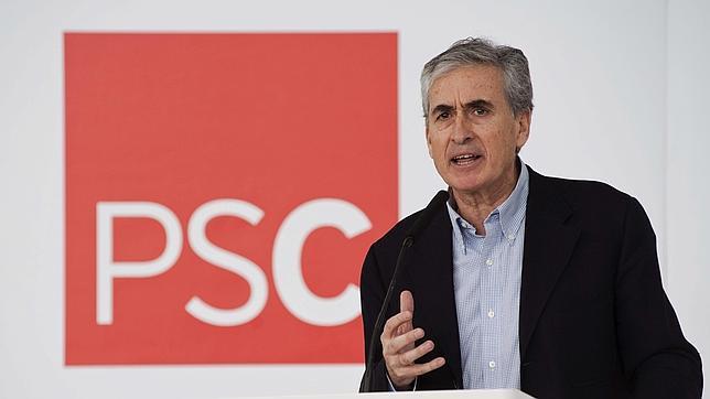 Jáuregui acusa al PP de pensar «más en Bárcenas y en Suiza que en Cañete»