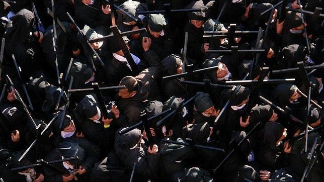 Hermanos de La Congregación de Zamora, protagonista de la mañana del Viernes Santo
