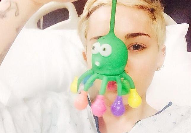 Miley Cyrus, hospitalizada por una fuerte reacción alérgica