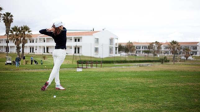 La Universidad de Málaga quiere frenar la fuga de talentos del golf