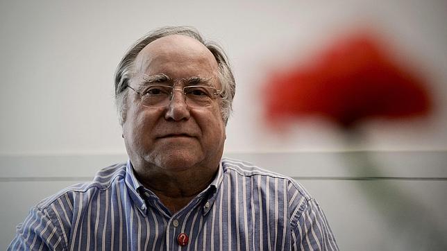 «Me gustaría vivir otro 25 de Abril en Portugal, y lo apoyaría»