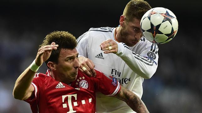 Maniatados en el infierno