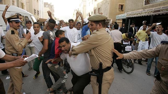 Muere un estudiante tras choques entre islamistas e izquierdistas en Marruecos