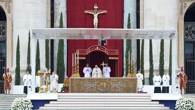 En directo: Francisco: «Fueron dos hombres valientes que dieron testimonio de la voluntad de Dios»