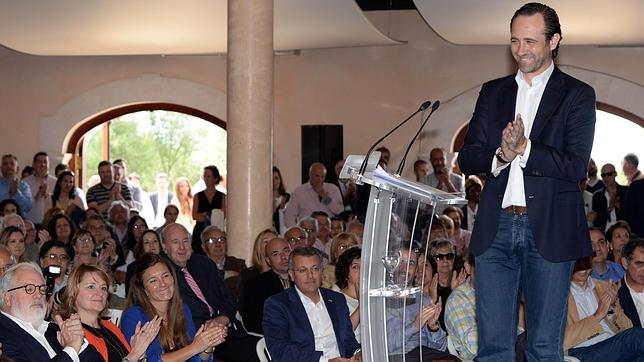Bauzá vuelve a reivindicar las modalidades lingüísticas propias de Baleares