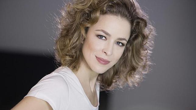 Silvia Abascal vuelve al trabajo