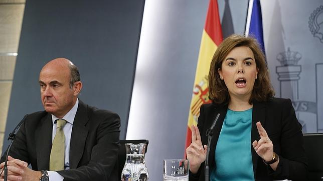 La deuda pública escalará al 101% del PIB en 2015 y bajará del 100% en 2017