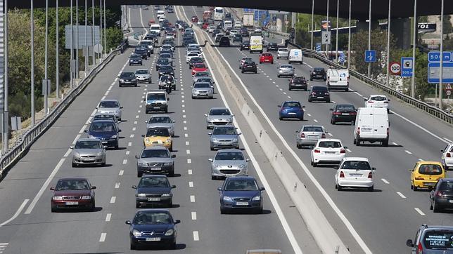 Tráfico vigilará la velocidad, el uso de cinturón y el alcohol en el puente de mayo