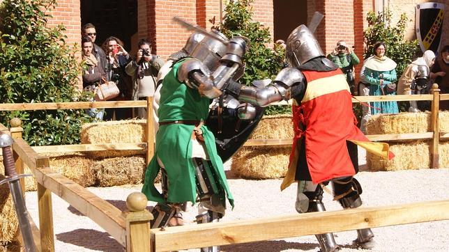 Mamporros entre caballeros en el castillo de Belmonte
