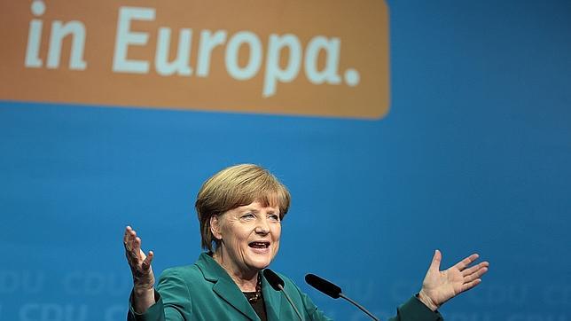 Alemania cambia su política con Ucrania por su dependencia económica de Rusia