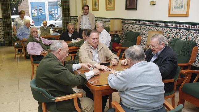 La Agencia Tributaria estrecha el cerco sobre los jubilados retornados y extranjeros