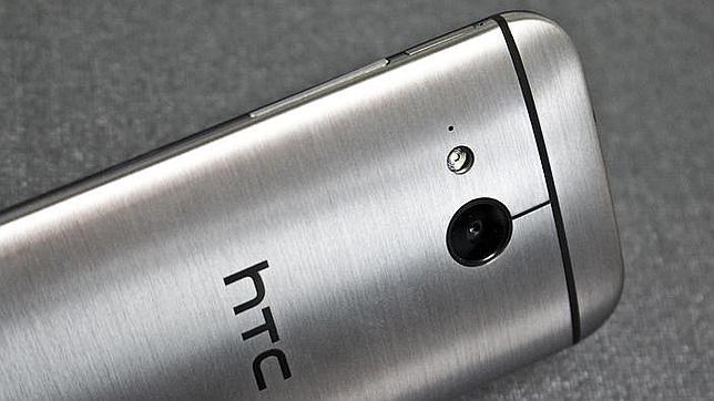 HTC presenta al hermano pequeño del One M8: HTC One mini 2