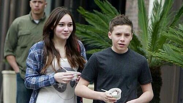 Brooklyn Beckham quiere saber lo que cuesta ganar dinero