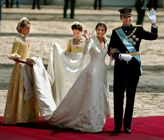 Camino al altar: una jornada trascendente con el color de una boda familiar