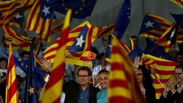 Noruega y Suiza, los falsos paraísos del independentismo catalán