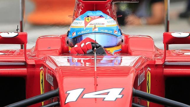 Fernando Alonso: «Tenemos que mejorar el coche más de lo que lo hacemos»
