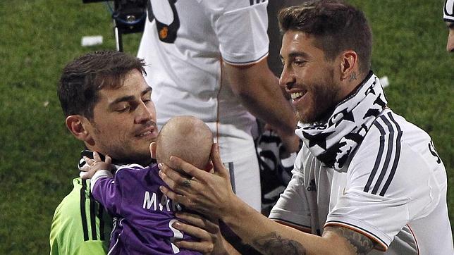 De Íker a Casillas, doce años de lágrimas muy distintas