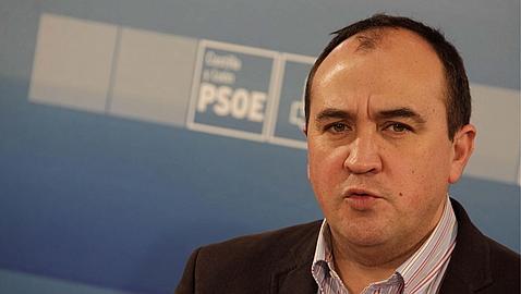 Pedro José Muñoz defiende a López: «Es el mejor político de Castilla y León»