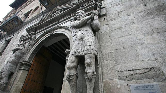 El Palacio del Virrey de Aragón se moderniza para impartir justicia