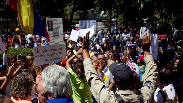 Venezuela reestructura su deuda con las aerolíneas hasta el año 2016