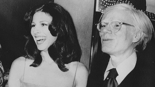 La musa española de Andy Warhol pierde su marquesado