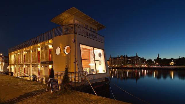 Barco hotel CPH Living
