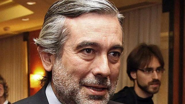 El presidente del TC acepta la dimisión de Enrique López