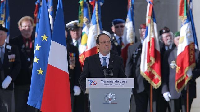 Hollande glosa el pacto de sangre que unió a los aliados para liberar Europa