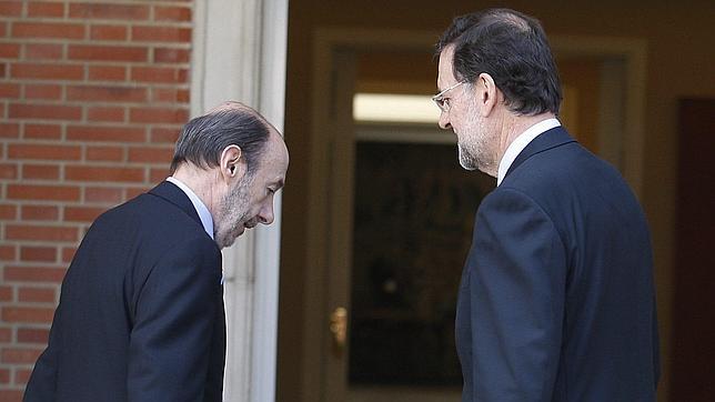 Alfredo Pérez Rubalcaba y Mariano Rajoy