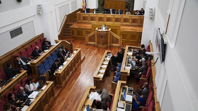 La reforma de la Ley Electoral deja en 33 los diputados regionales