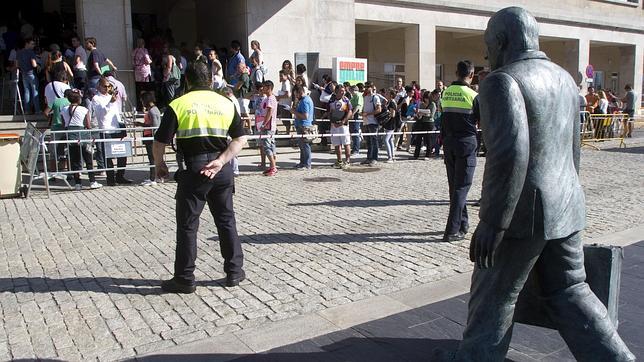 Colas en Vigo para encontrar un trabajo