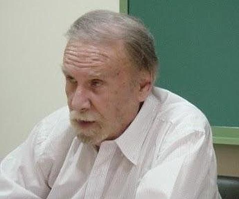 Muere el poeta cordobés Manuel Álvarez Ortega