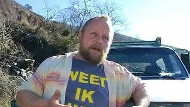 El coche calcinado hallado en A Veiga corresponde al holandés desaparecido en Petín en 2010