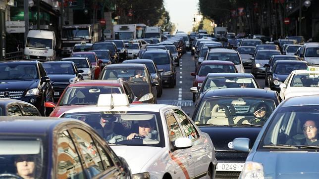 La calle de José Abascal, alternativa al tráfico el día de la proclamación