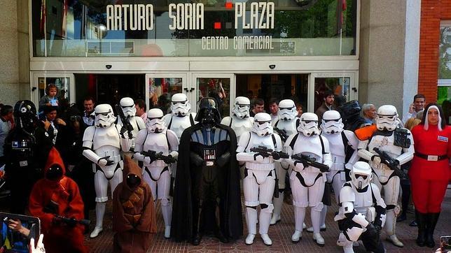 Edición solidaria del Mercado de Juguete en el centro comercial Arturo Soria Plaza