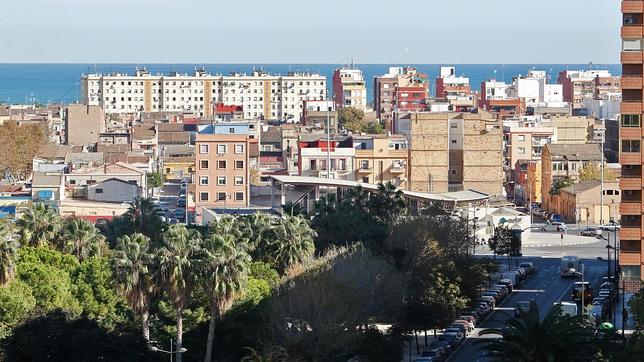 El Ayuntamiento y el Gobierno pactan la reanudación de las obras en El Cabanyal