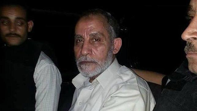 Confirmada pena de muerte para líder de los Hermanos Musulmanes en Egipto