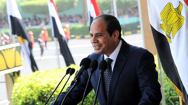 Egipto regresa al pasado en el primer aniversario del golpe militar de El Sisi