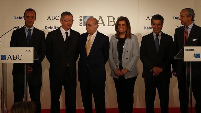 El ministro del Interior, en diez titulares, en el Foro ABC