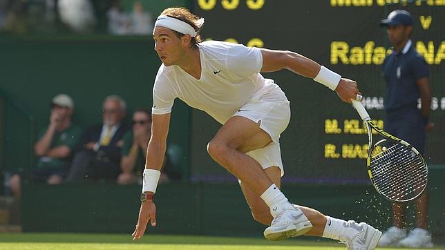 Nadal supera en su debut a Klizan