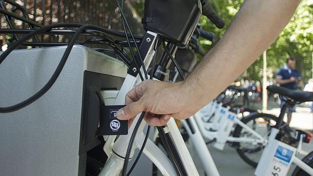 Videoguía para usar las nuevas bicicletas eléctricas de Madrid
