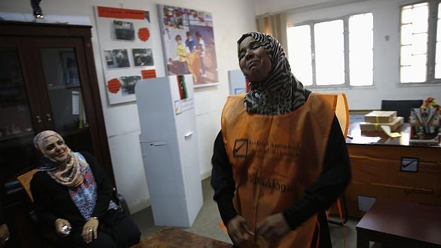 Libia elige un nuevo Parlamento entre la anarquía y el yihadismo