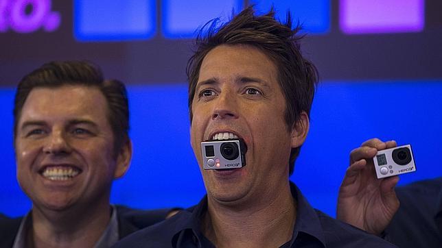 GoPro debuta en bolsa y sus acciones suben más de un 30%