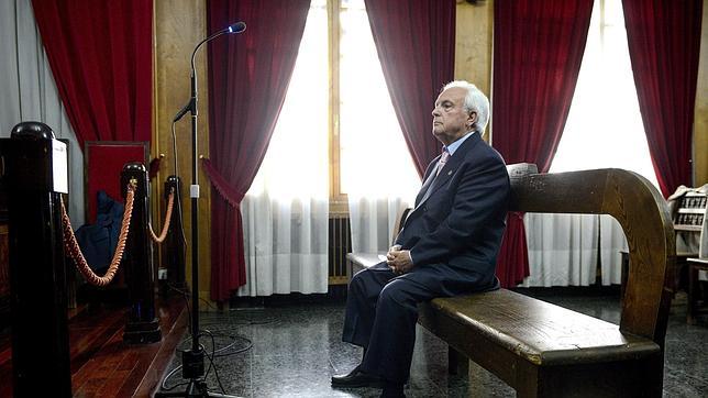 Baltar: «Estaba convencido de que las contrataciones no precisaban publicidad»